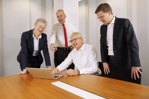 Im Auftrag der Gesellschaft - Bericht an die Gesellschaft |  KSK Heinsberg 2017